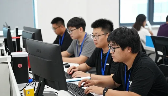 湖南台森餐饮文化管理有限公司分享平面设计使用优势